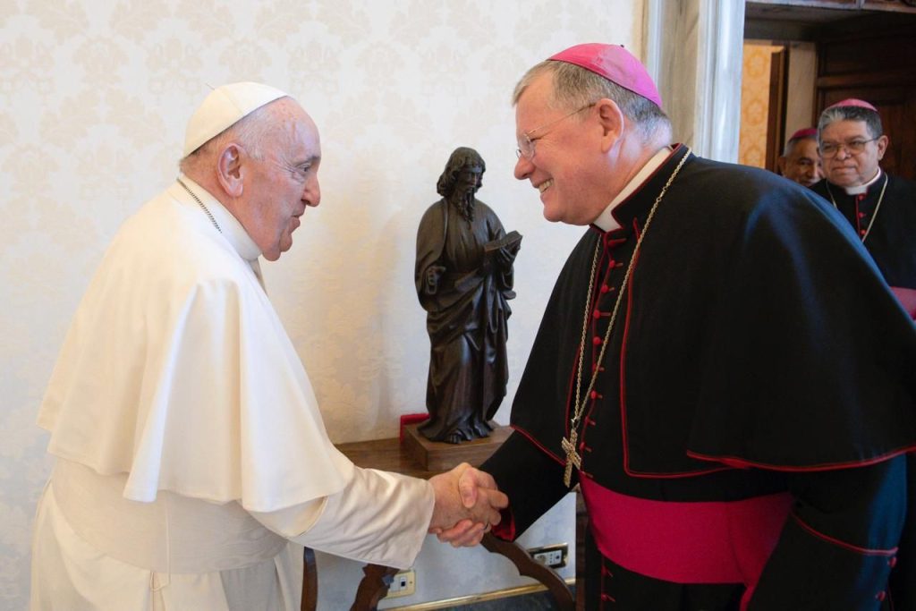 Papa Francisco recebe dom Jaime Spengler em visita à Santa Sé | Foto: Vatican Media