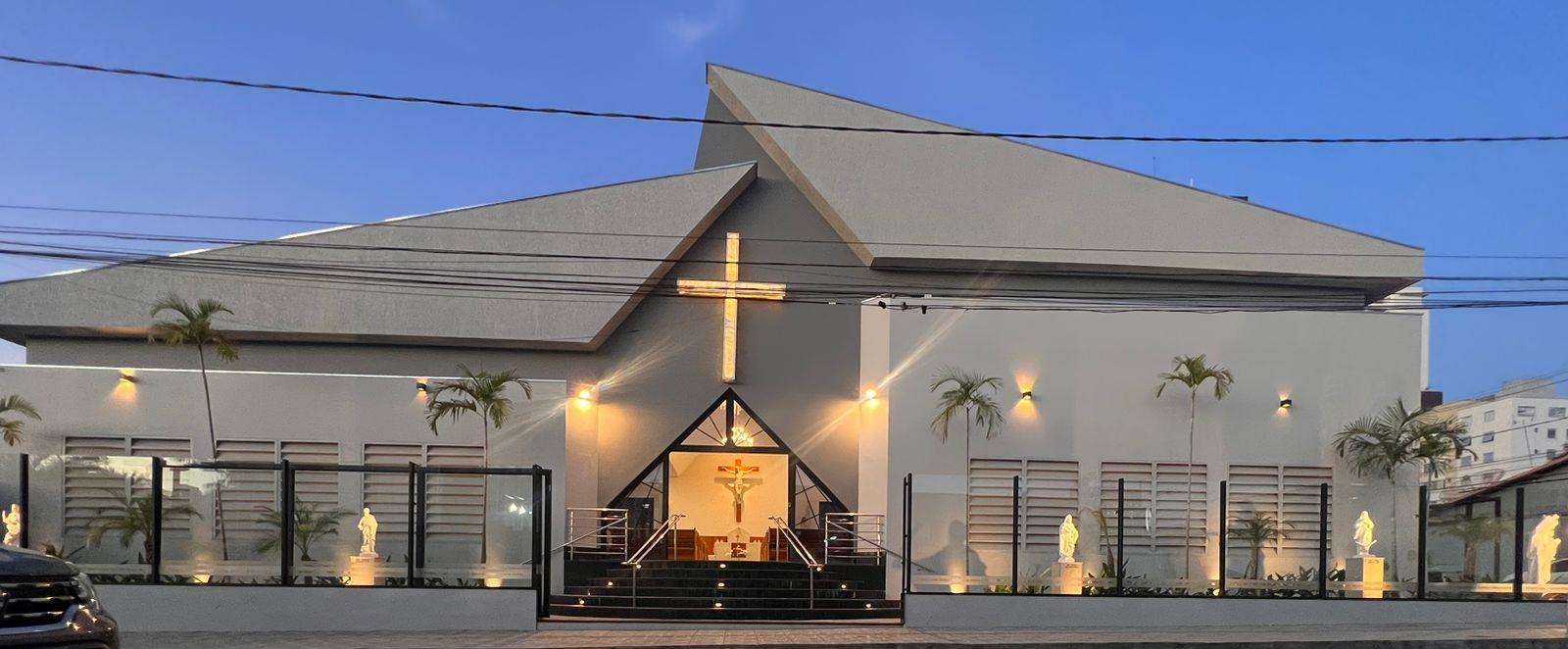 Paróquia Nossa Senhora do Perpétuo Socorro e Todos os Santos / Montes Claros - MG